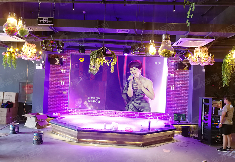 十堰湖北省黃石某酒吧-室內(nèi)Q420S-15㎡